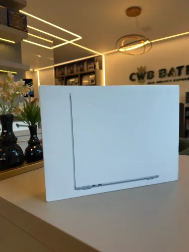 MacBook Air M4 13.6 16GB 512Gb Lacrado SkyBlue