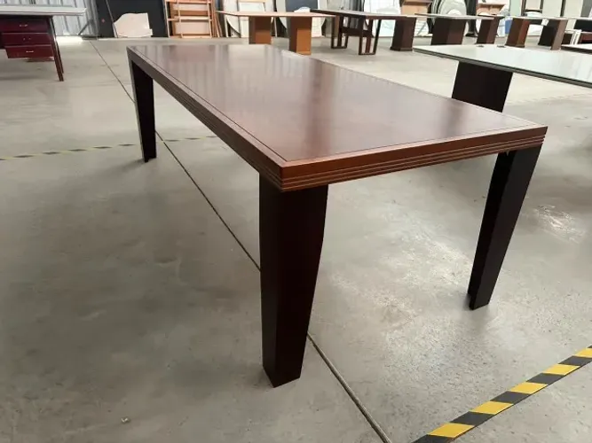 03 - Mesa Retangular 2,40 x 1,06 m em Madeira cor Imbuia