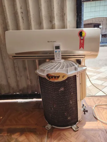 Split Springer 12.000 btus CONVENCIONAL