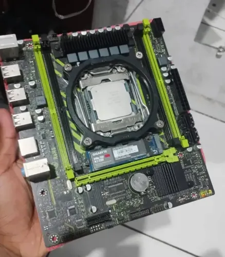 Placa mãe X99 P4 + Xeon E5 2630 V4