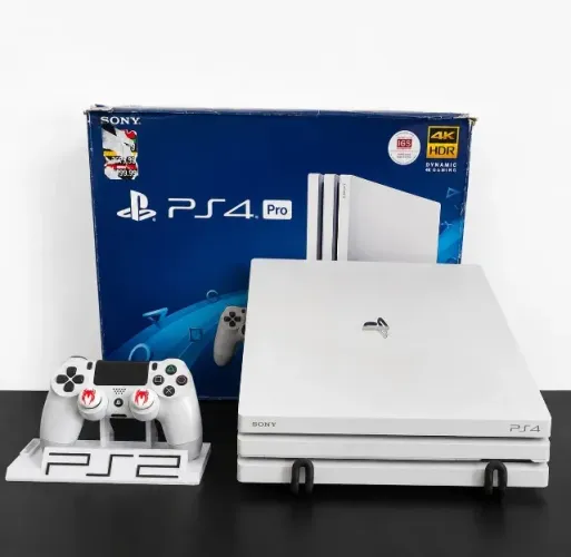 Playstion 4 PRO BRANCO