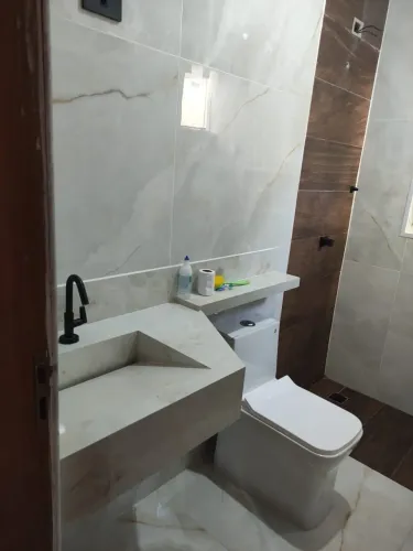 ALUGO CASA JARDIM NOROESTE