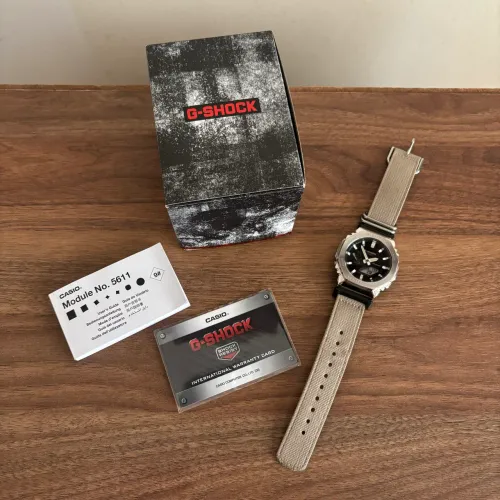 Relógio Casio G-SHOCK GM-2100C Utility Metal + Caixa