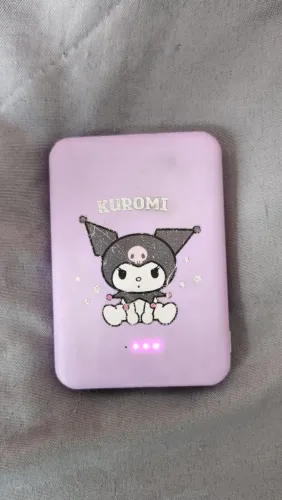 Carregador Portátil Kuromi Bom estado 2500 mAh