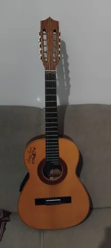 Viola caipira Delvechio com captação e case