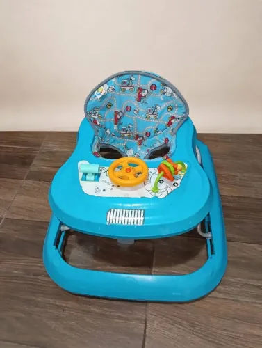 Andador infantil tutti baby entrego apenas em itapetininga-sp entrega gratuita