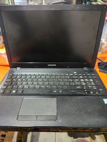 Notebook Samsung i3