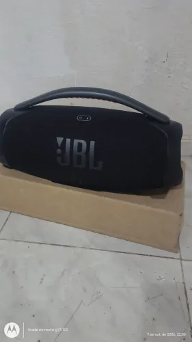 Caixa JBL bombox3