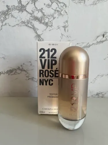 Perfume 212 vip rose