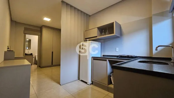 Kitnet com 01 dormitório para Locação no Centro de Balneário Camboriú