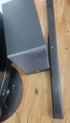 Soundbar JBL Cinema SB160