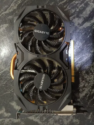 Placa de vídeo não liga