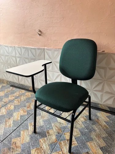 cadeira escolar