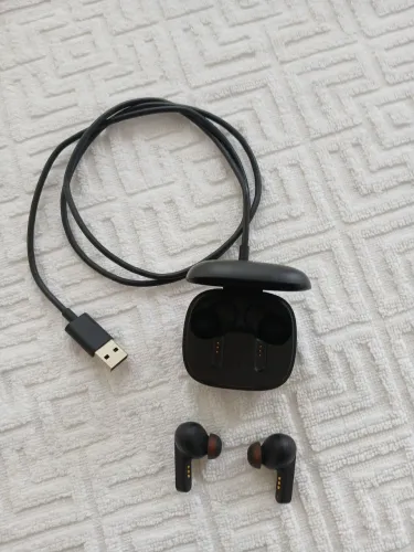 FONE DE OUVIDO SEM FIO JBL