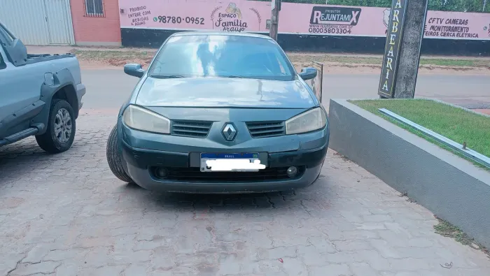 Renault Megane Sedan Dynamique Hi-flex 1.6 16V 2009