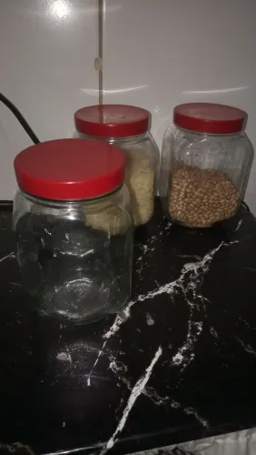 Vendo 3 potes para mantimentos!