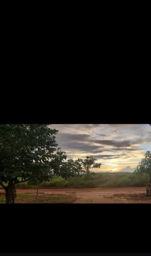 Terra a venda