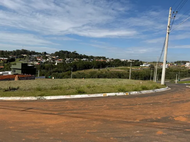 Terreno esquina condomínio reserva dos ipês
