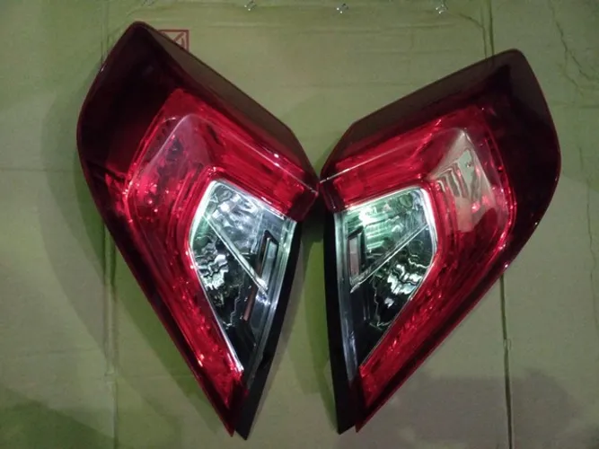 Lanterna Honda Civic g10 