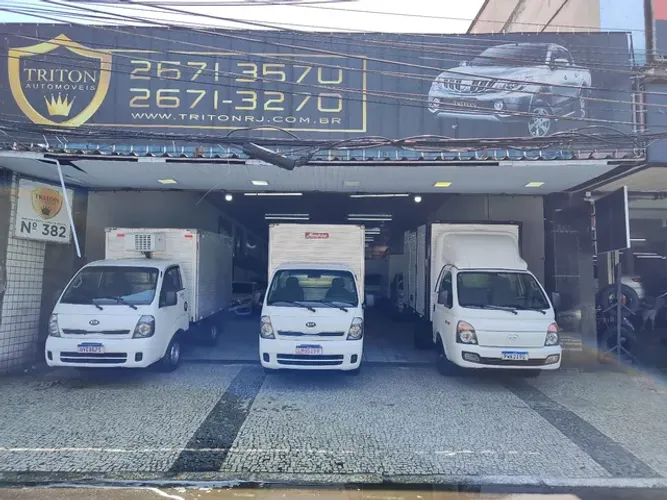 Hyundai HR 2008 a 2022  baú carga seca refrigerado carroceria Kia bongo k2500