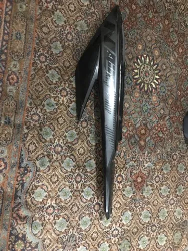 carenagem traseira esquerda Yamaha Neo125