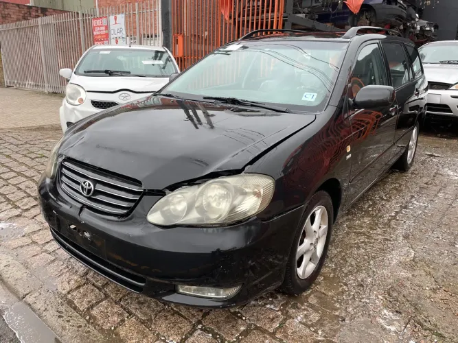 Sucata Toyota Corolla Fielder 2006 ( Peças )