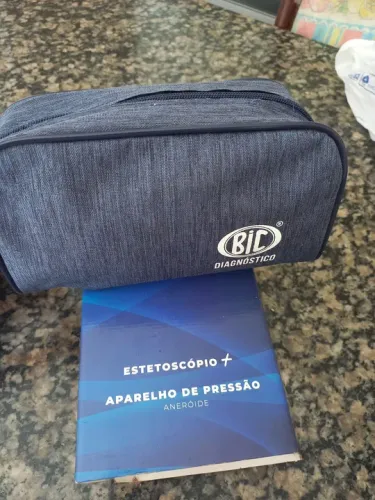 Estetoscópio + Aparelho de Pressão Aneróide Bic Diagnóstico - Novo