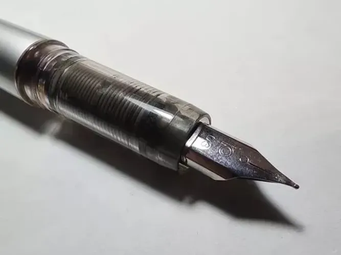 Caneta tinteiro Platinum Plaisir Japão