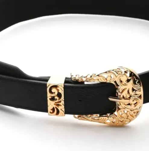 Cinto feminino preto com 2 fivelas tamanho M/G- semi-novo R$ 25,00