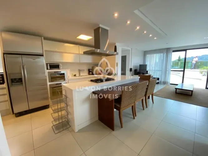 Apartamento à venda no bairro Jurerê Internacional - Florianópolis/SC
