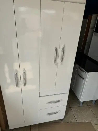 Guarda-roupas 