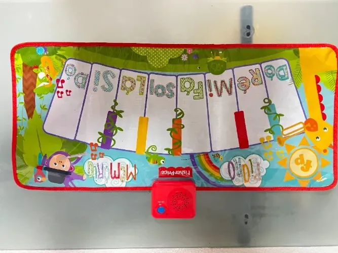 Tapete didático com varias funções da fisher Price
