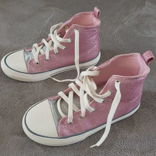 Tenis Botinha tamanho 32