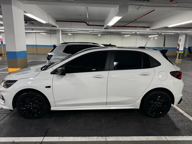 Chevrolet Onix RS 1.0 TB 12V Flex Aut. 4P 2024