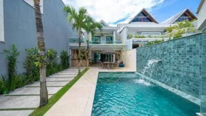 Condomínio Blue Houses (Barra da Tijuca) - Casa com 5 suítes - 260 m²