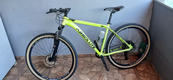 Bicicleta Absolute Nero 4 12v 