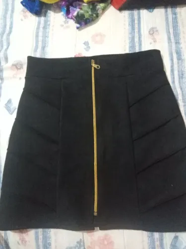 Saia preta de camurça com zíper frontal Nova