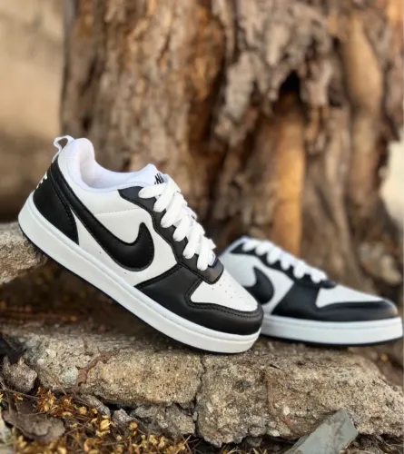 Tenis nike court