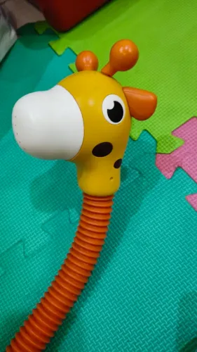 Girafa de Banho Infantil - Diversão Garantida!