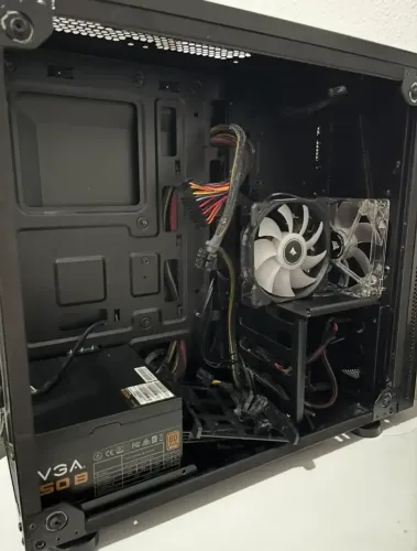 Gabinete Gamer Corsair+Fonte EVGA 450W 80 Plus Bronze + 3 Fans