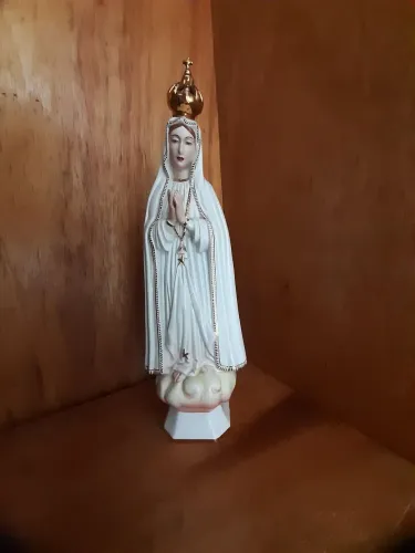 Estátua de Nossa Senhora de Fátima