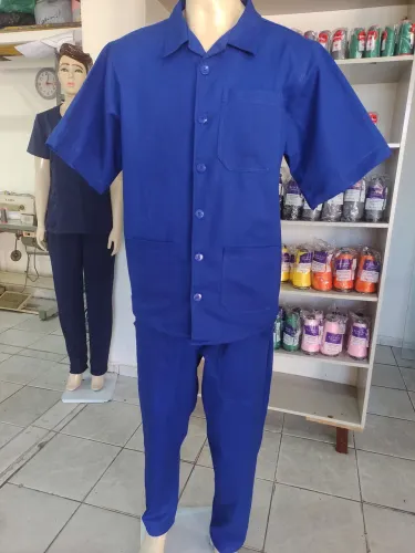 Kit calça mais camisa Profissional de Brim