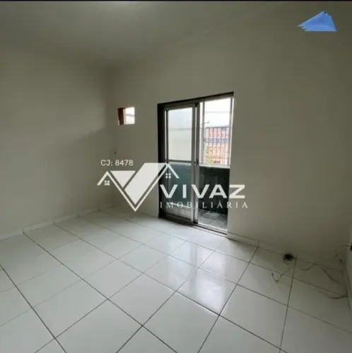 Ótimo Apartamento Todo Reformado na Rua Clarimundo de Melo