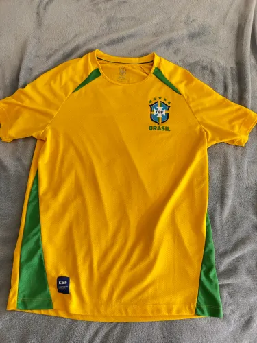 Camisa Brasil tamanho P 