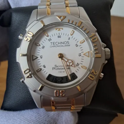 Relógio Technos Skydiver Professional 