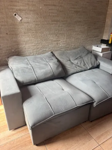 Sofá Retrátil e Reclinável Cinza