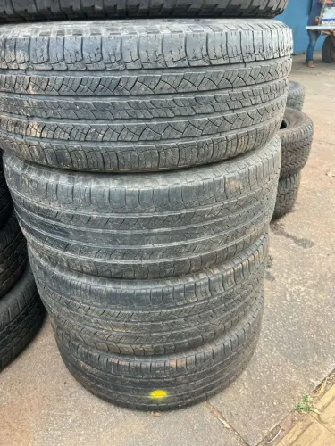 Pneu 265/60/18 Michelin  81%