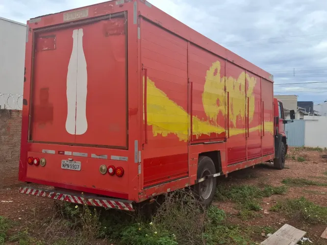 CARROCERIA TRANSPORTE REFRIGERANTE