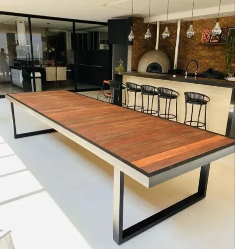 Mesa rustica