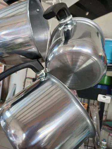 Caneco de alumínio